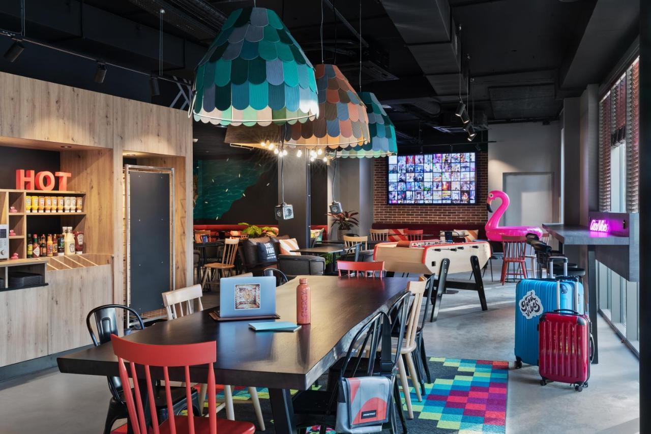 Moxy Amiens Hotel Екстериор снимка