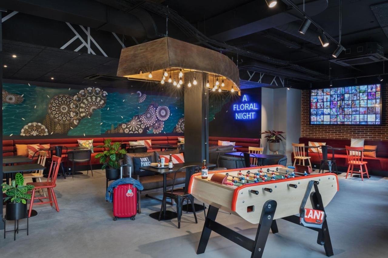 Moxy Amiens Hotel Екстериор снимка