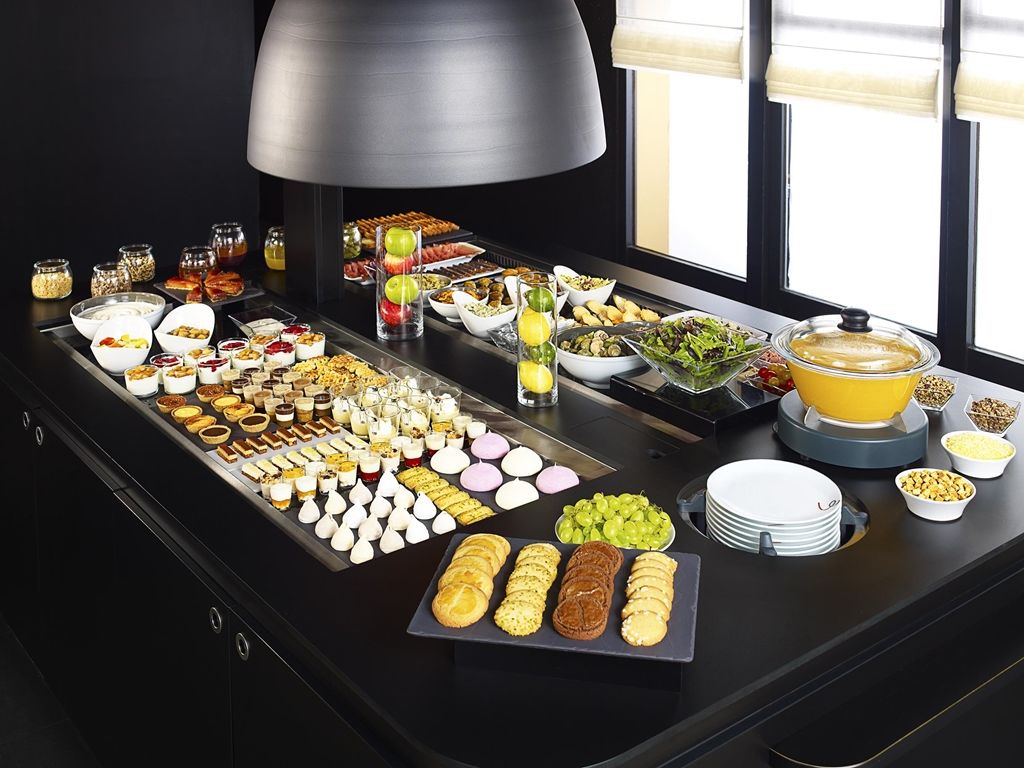 Moxy Amiens Hotel Ресторант снимка