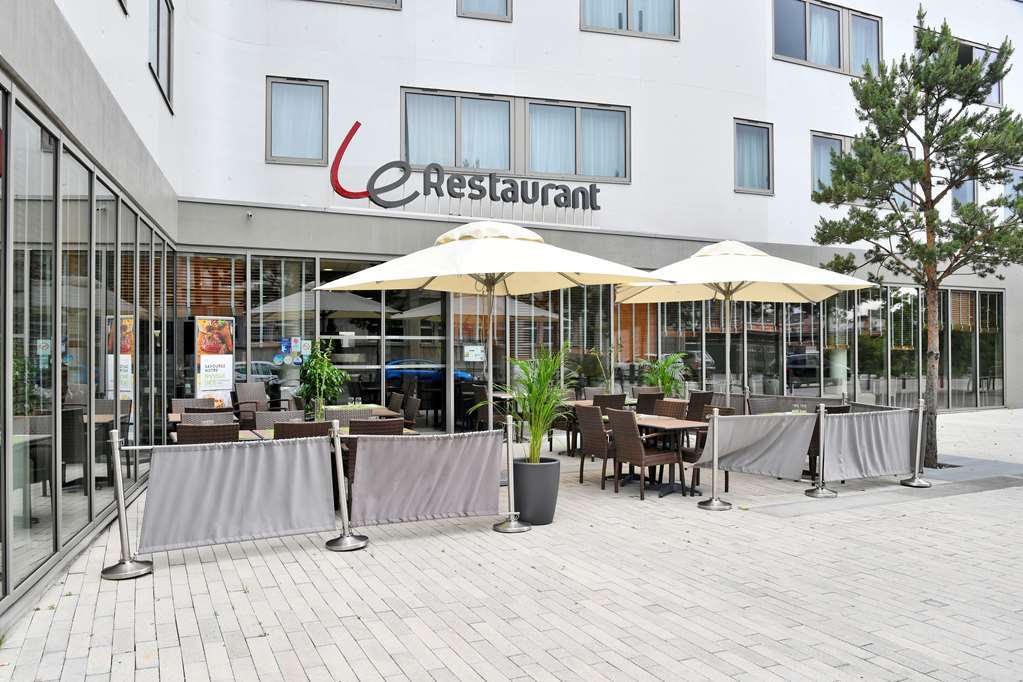 Moxy Amiens Hotel Екстериор снимка
